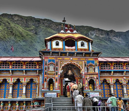 Badrinath-Temple-Khabar-Worldwide