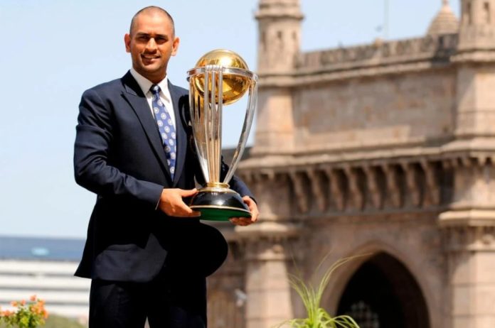 ms-dhoni-with-world-cup-2011-trophy-