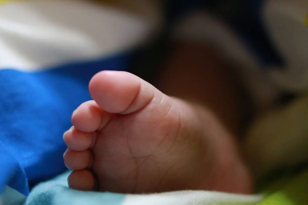 Newborn-baby-found-in-an-abandoned-bag-in-Noida