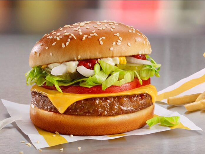 women-orders-burger-in-noida-ends-up-loosing-over-21000-rupees