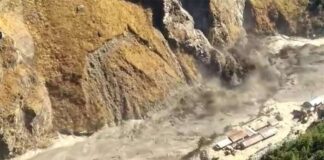 a-major-accident-occurred-due-to-the-breaking-of-the-glacier-in-chamoli