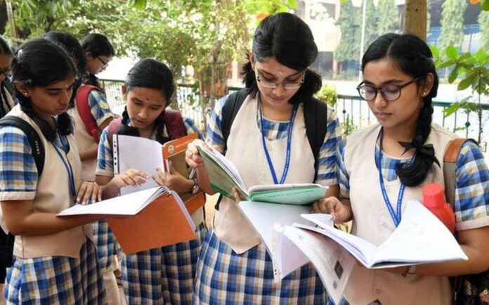 cbse-board-has-released-the-10th-12th-exam-datesheet