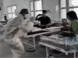 मरीजों का हौसला बढ़ाते नज़र आए कोरोना वॉरियर्स, उदास चेहरों पर मुस्कान की झलक।