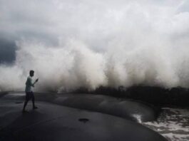 tauktae-cyclone-to-hit-gujarat-s-costal-areas