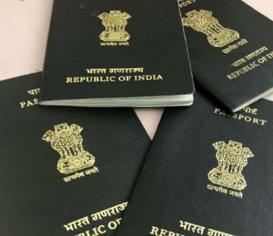 तालिबान कब्जे के बाद काबुल में भारतीय वीजा और अफगानी पासपोर्ट की चोरी
